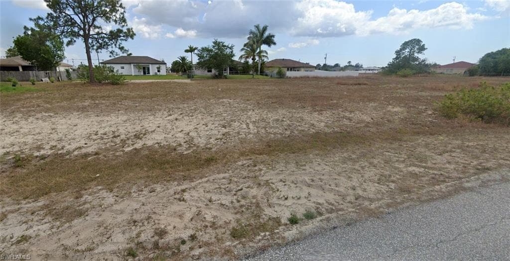 1624 17th St, Cape Coral, FL 33993-1