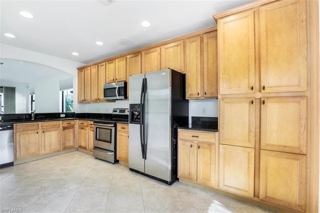 1241 Kendari Ter, Naples, FL 34113-11