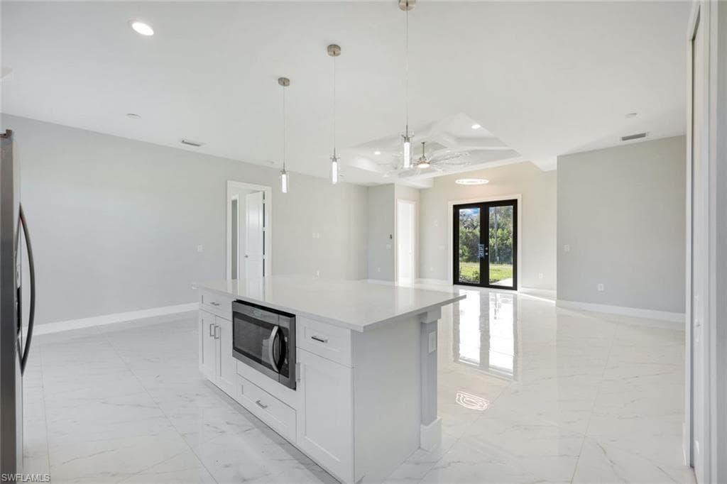 2802 63rd St W, Lehigh Acres, FL 33971-8