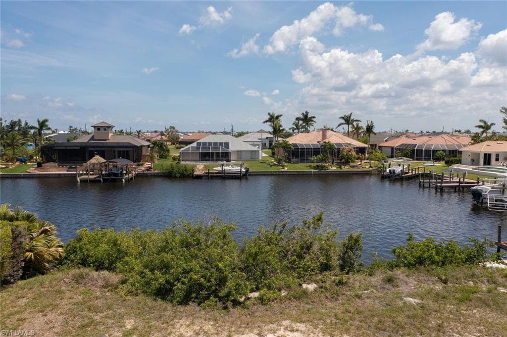 4101 11th St, Cape Coral, FL 33993-5