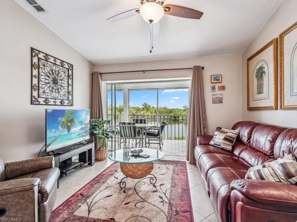 1315 Mainsail Dr N 1114, Naples, FL 34114-19