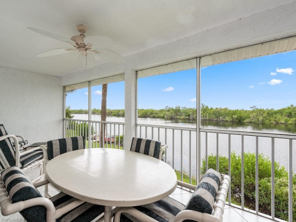 1315 Mainsail Dr N 1114, Naples, FL 34114-26