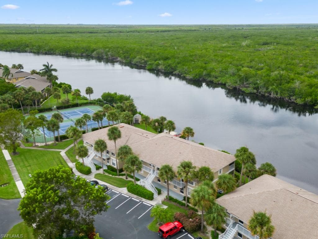 1315 Mainsail Dr N 1114, Naples, FL 34114-3