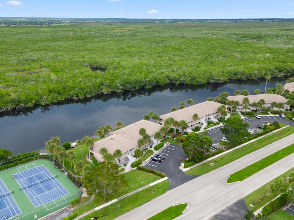 1315 Mainsail Dr N 1114, Naples, FL 34114-6