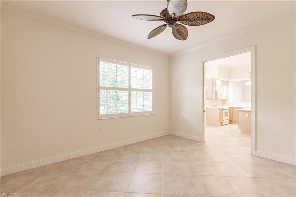 798 Regency Reserve Cir 1101, Naples, FL 34119-20