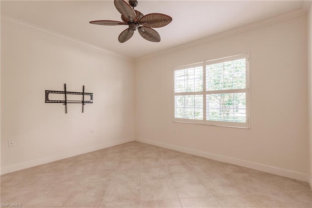 798 Regency Reserve Cir 1101, Naples, FL 34119-21