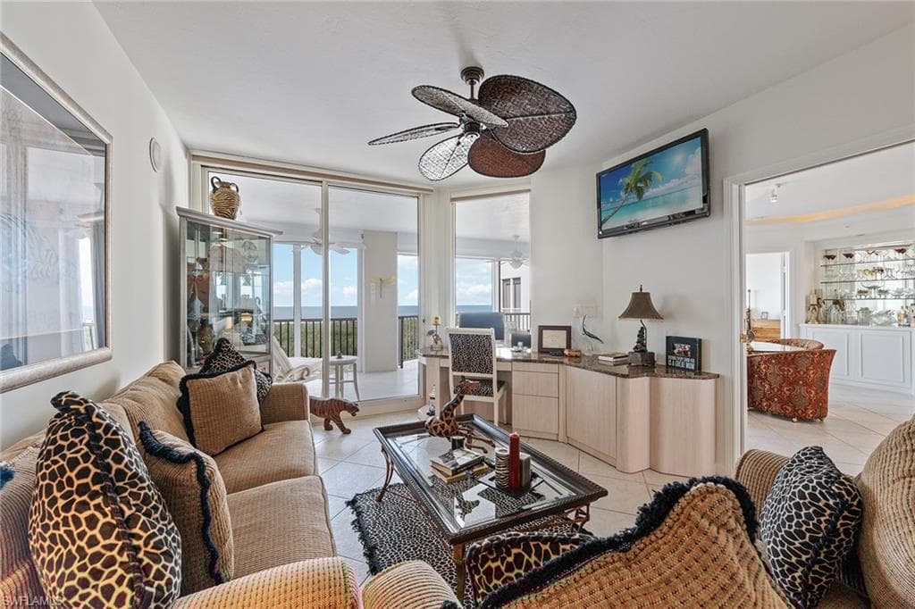 7117 Pelican Bay Blvd 1103, Naples, FL 34108-14