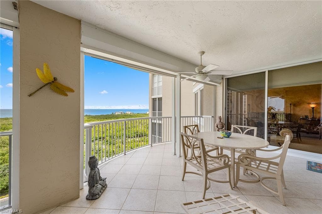 7117 Pelican Bay Blvd 1103, Naples, FL 34108-19