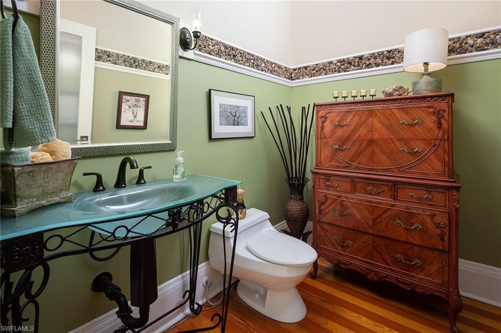 8006 Vera Cruz Way, Naples, FL 34109-18