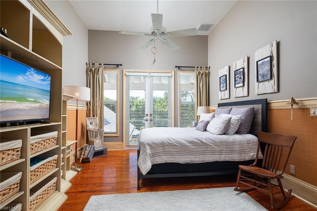 8006 Vera Cruz Way, Naples, FL 34109-25