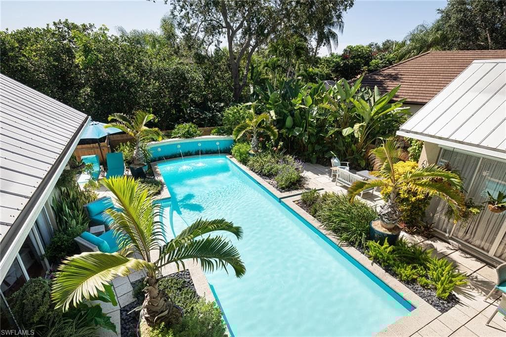 8006 Vera Cruz Way, Naples, FL 34109-27