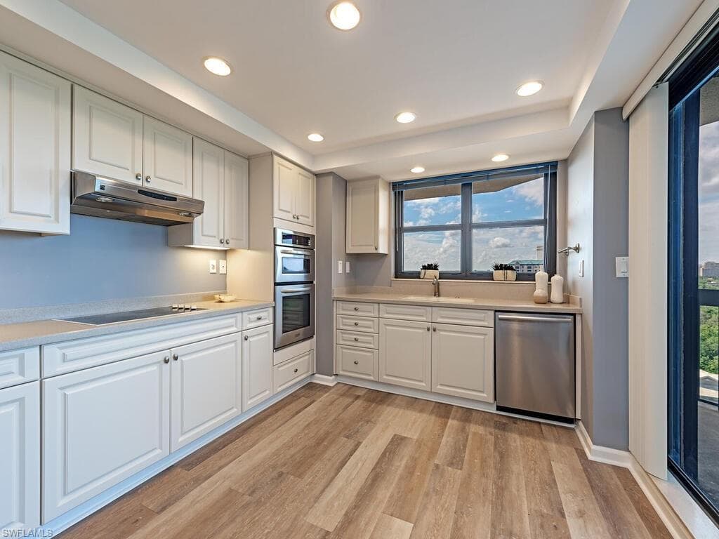 6001 Pelican Bay Blvd 1003, Naples, FL 34108-6