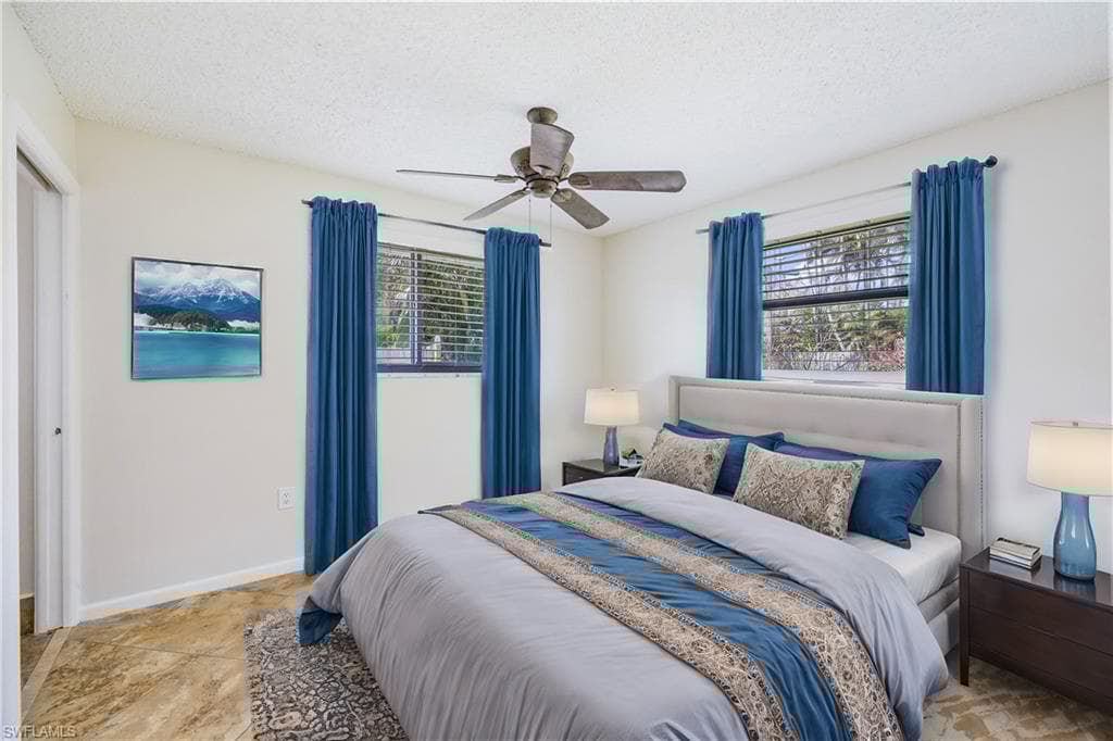 755 106th Ave N, Naples, FL 34108-11