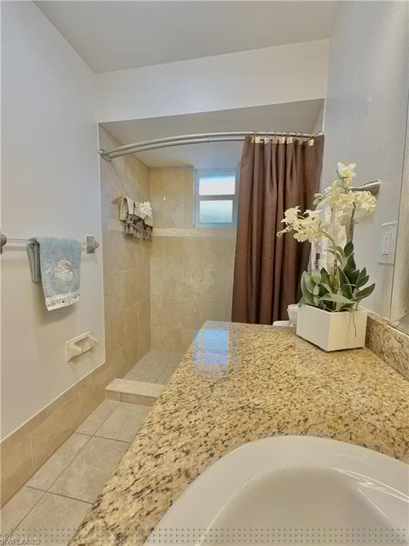 755 106th Ave N, Naples, FL 34108-15