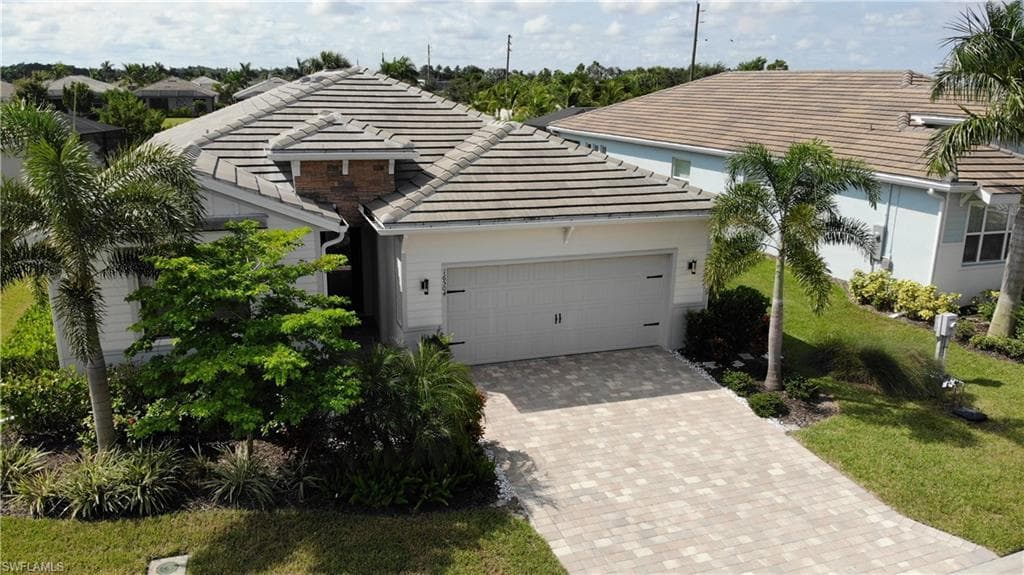 16504 Crescent Beach Way, Bonita Springs, FL 34135-6