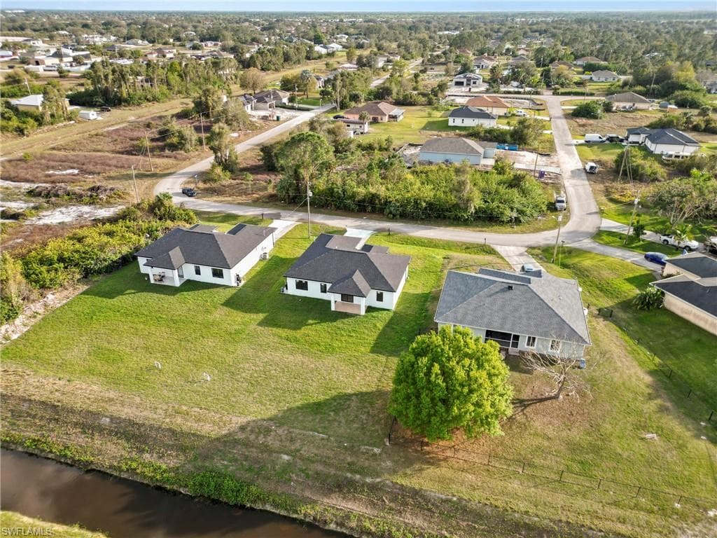 445 Paddock St, Lehigh Acres, FL 33974-4
