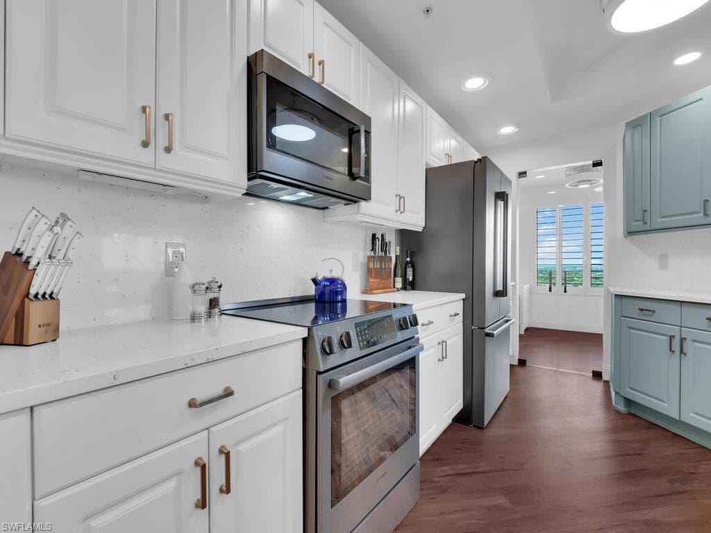 2745 1st St 1805, Fort Myers, FL 33916-11