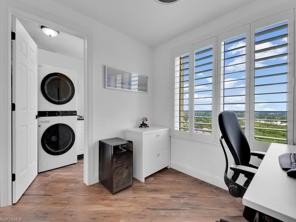 2745 1st St 1805, Fort Myers, FL 33916-26