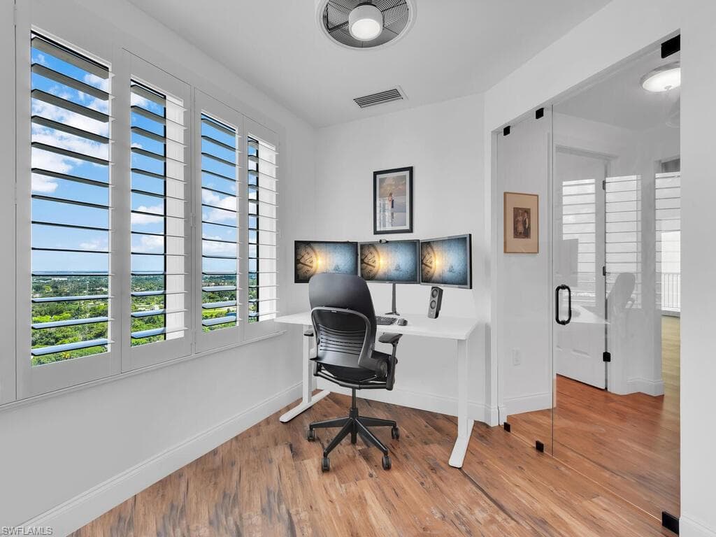 2745 1st St 1805, Fort Myers, FL 33916-27