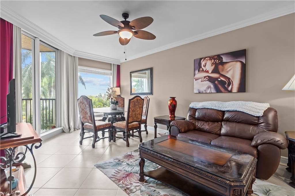 1060 Borghese Ln 204, Naples, FL 34114-15