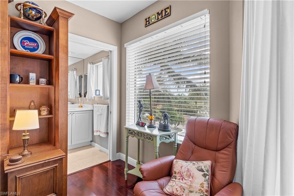 1060 Borghese Ln 204, Naples, FL 34114-18