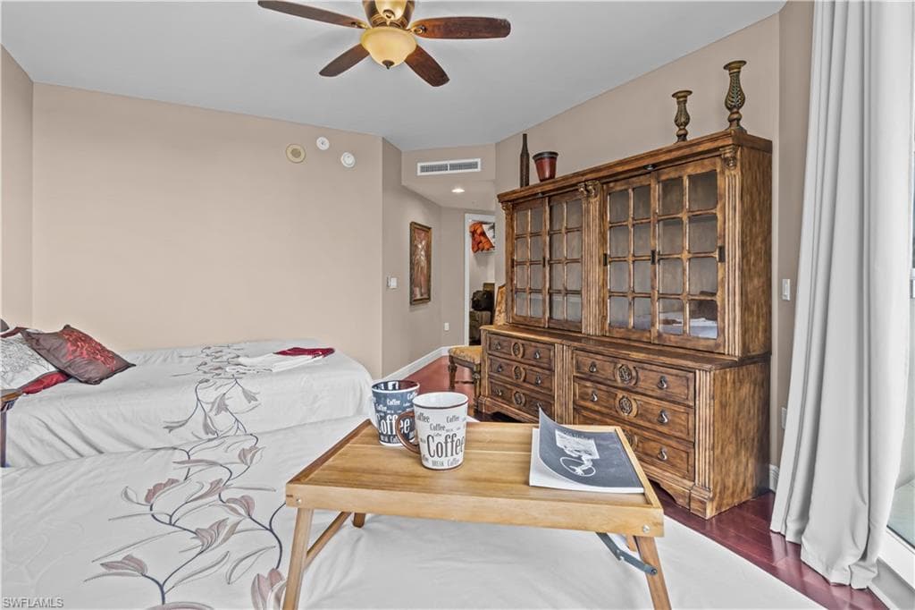 1060 Borghese Ln 204, Naples, FL 34114-20