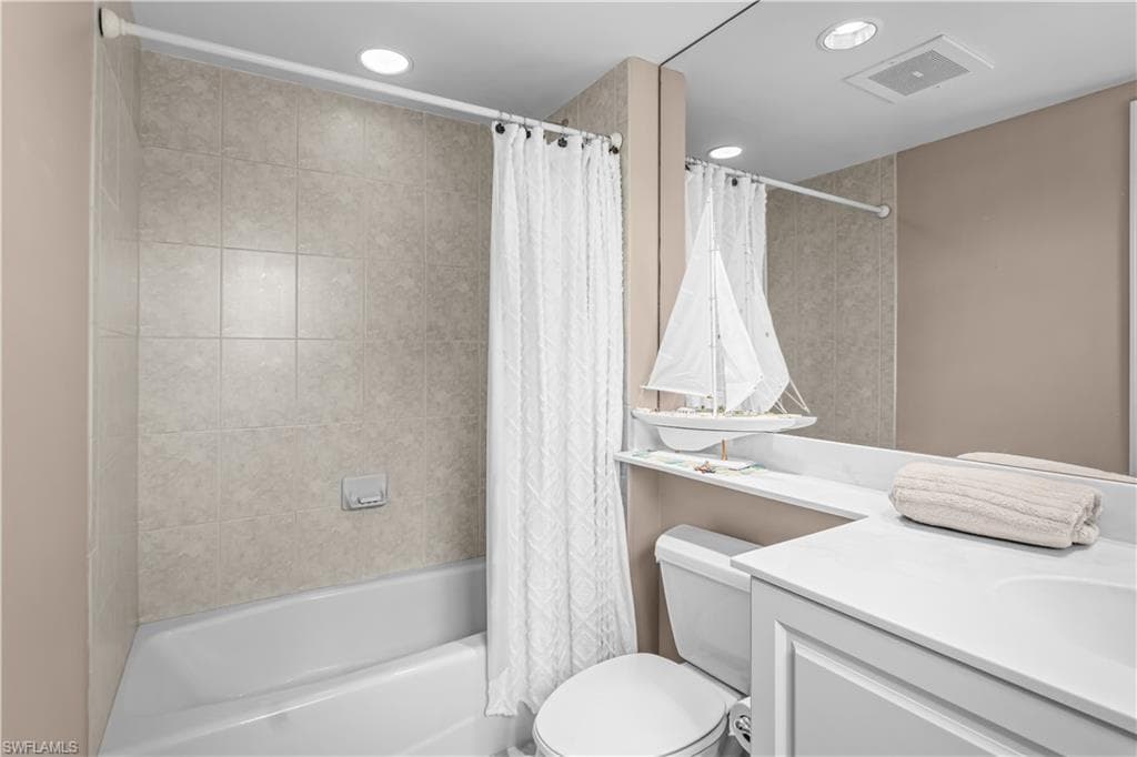 1060 Borghese Ln 204, Naples, FL 34114-22