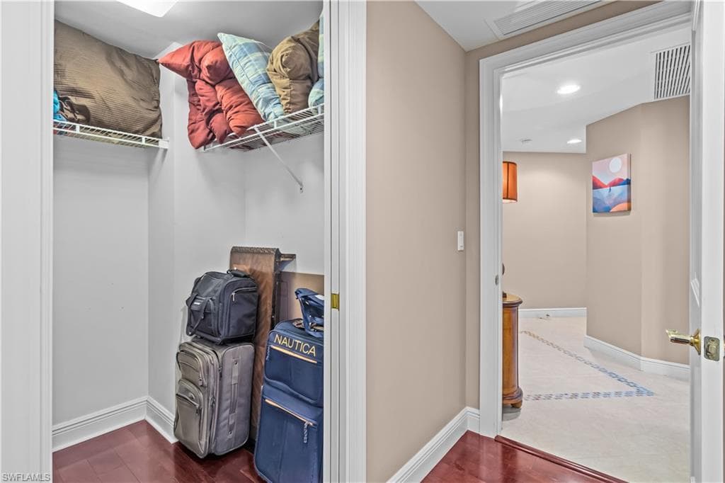 1060 Borghese Ln 204, Naples, FL 34114-27