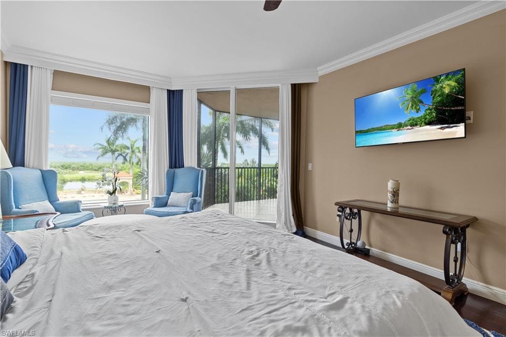 1060 Borghese Ln 204, Naples, FL 34114-34