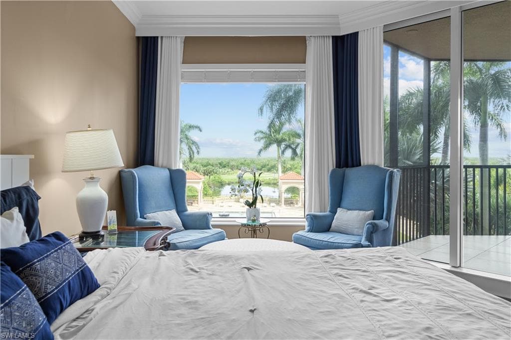 1060 Borghese Ln 204, Naples, FL 34114-35
