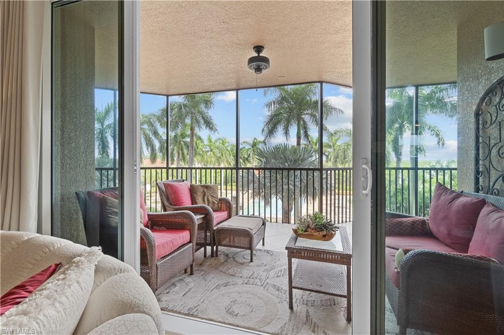 1060 Borghese Ln 204, Naples, FL 34114-37