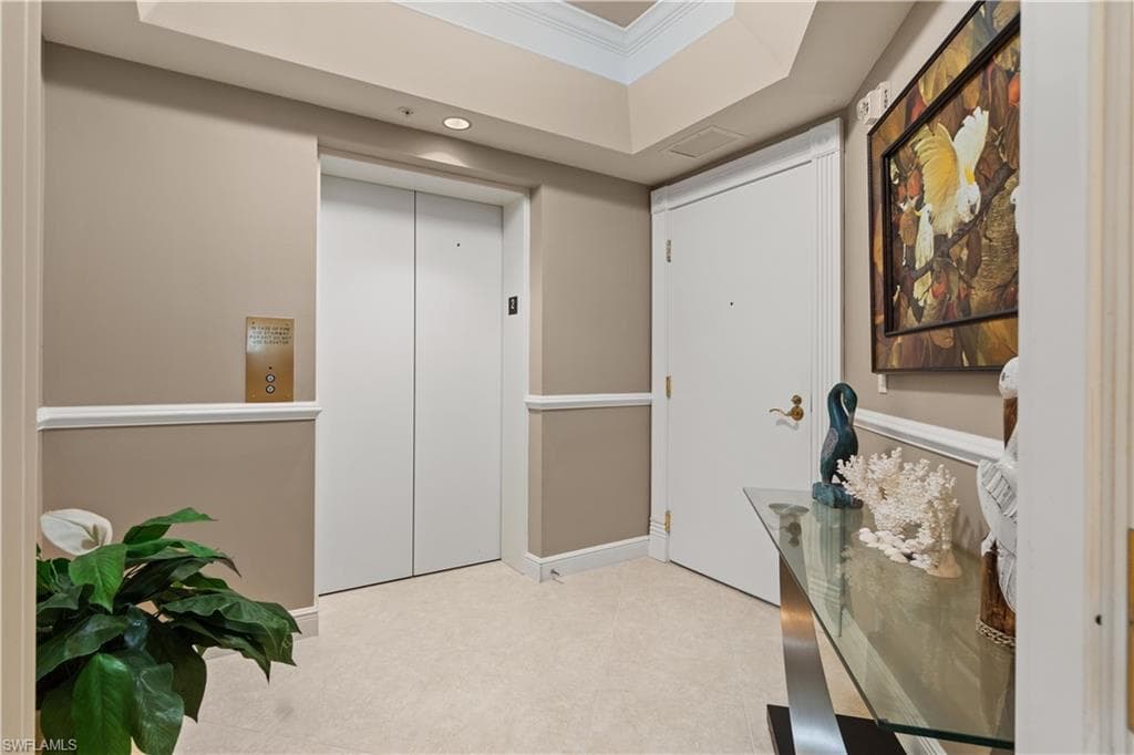 1060 Borghese Ln 204, Naples, FL 34114-41