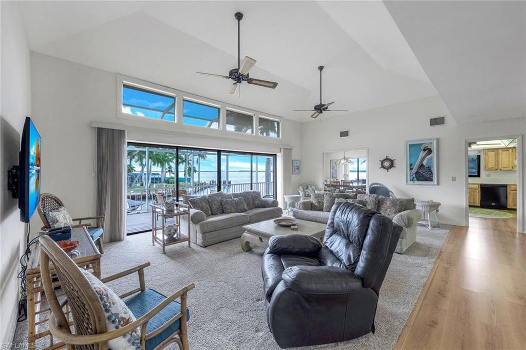 1041 Barfield Dr, Marco Island, FL 34145-9