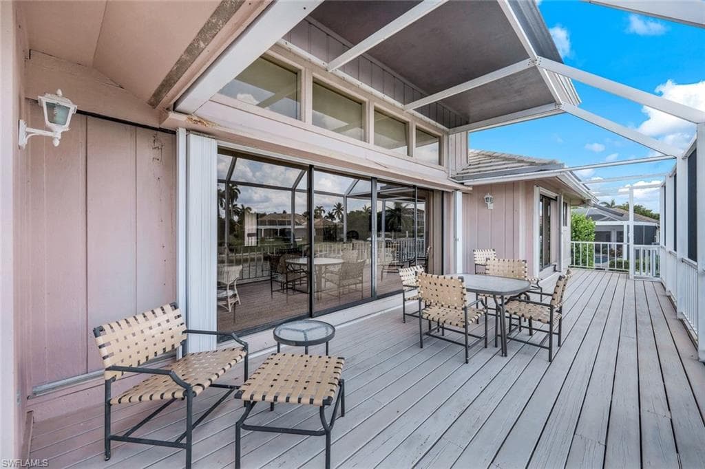1041 Barfield Dr, Marco Island, FL 34145-25