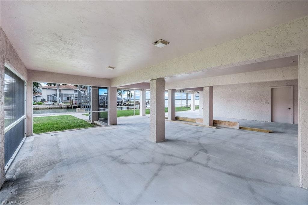 1041 Barfield Dr, Marco Island, FL 34145-27