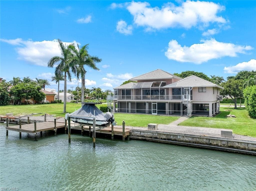 1041 Barfield Dr, Marco Island, FL 34145-34