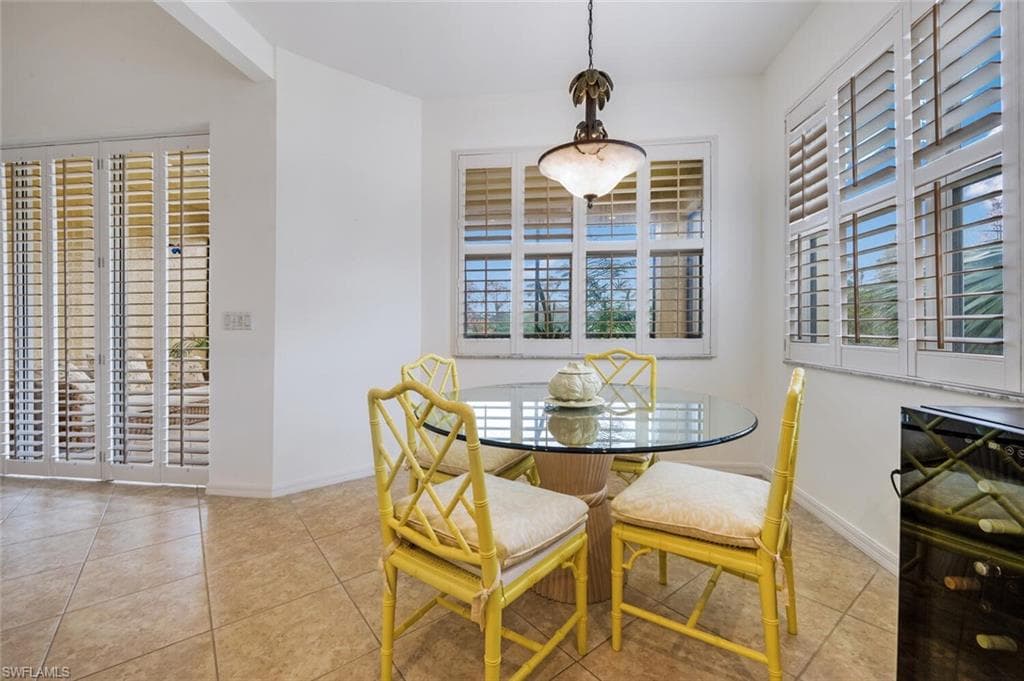 12237 Toscana Way 203, Bonita Springs, FL 34135-9