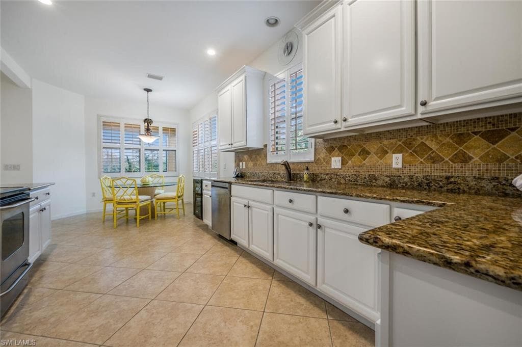 12237 Toscana Way 203, Bonita Springs, FL 34135-10