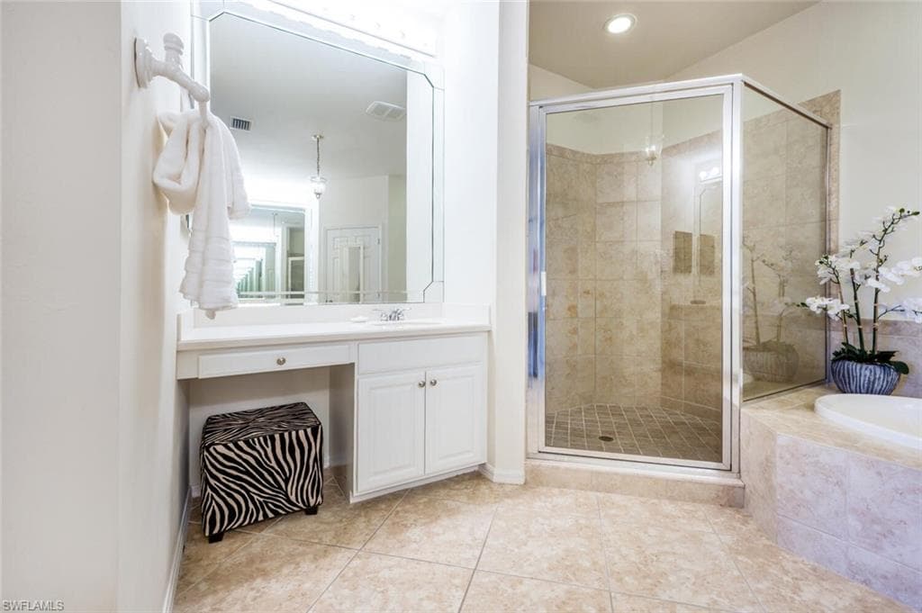 12237 Toscana Way 203, Bonita Springs, FL 34135-18