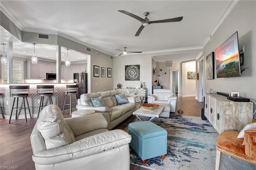 9134 Cherry Oaks Ln 102, Naples, FL 34114-13