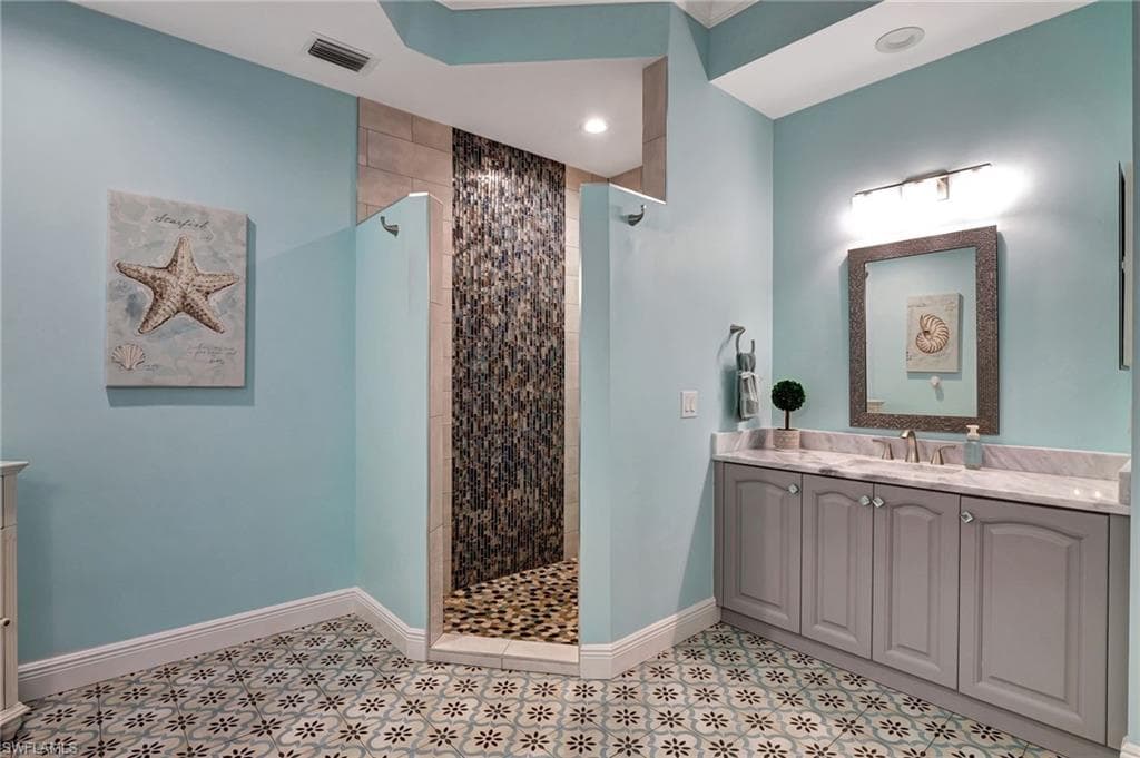 9134 Cherry Oaks Ln 102, Naples, FL 34114-18
