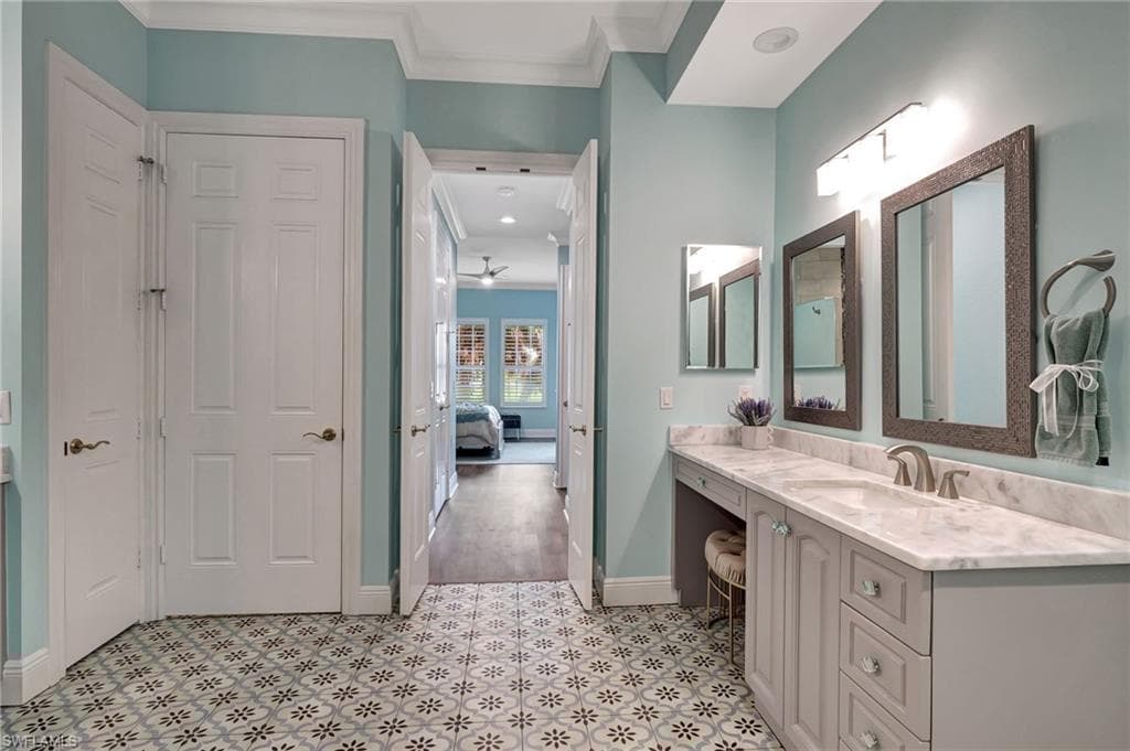 9134 Cherry Oaks Ln 102, Naples, FL 34114-20