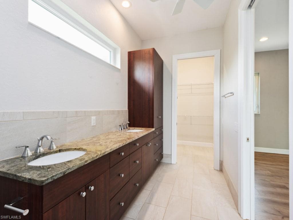 2001 Sheffield Ave, Marco Island, FL 34145-23