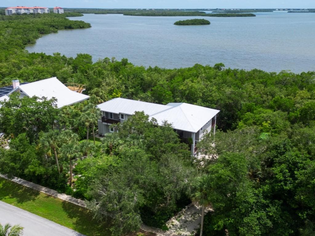 2001 Sheffield Ave, Marco Island, FL 34145-46