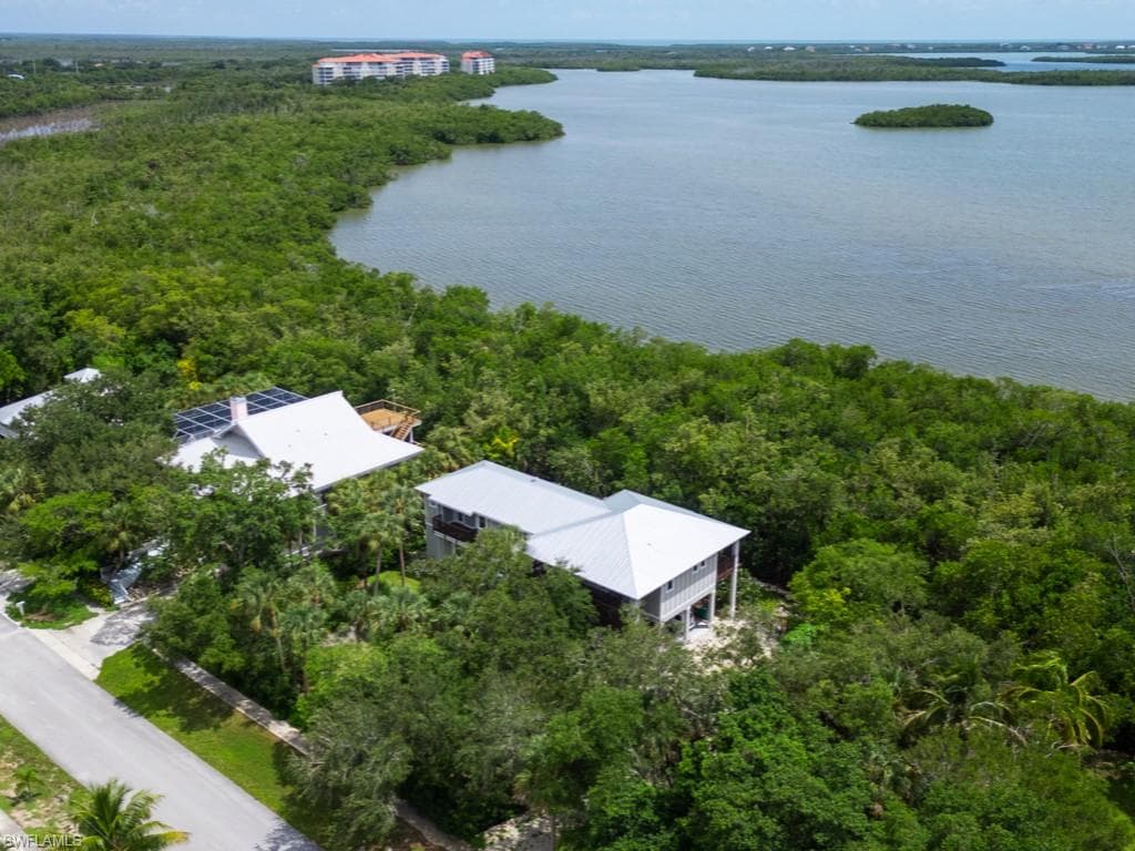 2001 Sheffield Ave, Marco Island, FL 34145-47