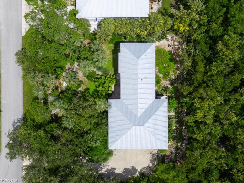 2001 Sheffield Ave, Marco Island, FL 34145-48