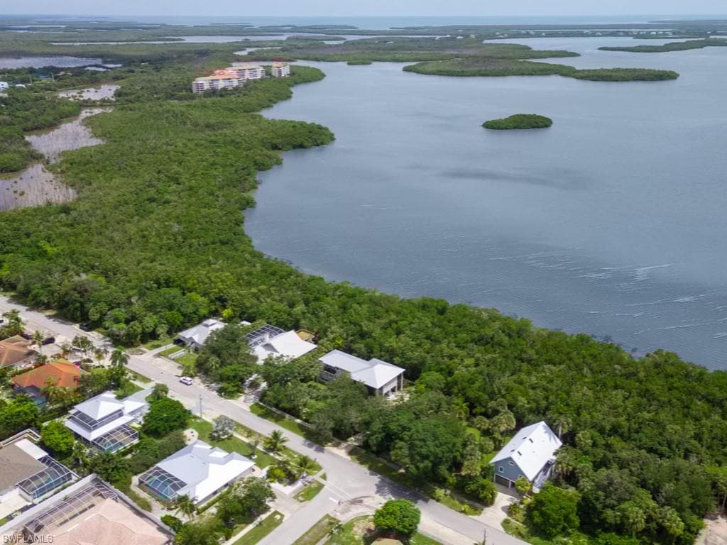 2001 Sheffield Ave, Marco Island, FL 34145-51
