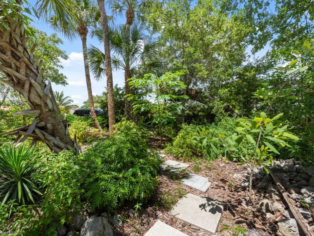 2001 Sheffield Ave, Marco Island, FL 34145-8