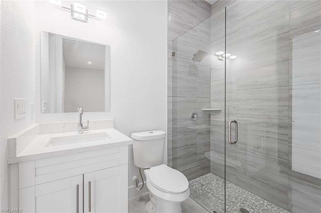 2840 Golden Gate Blvd W, Naples, FL 34120-32