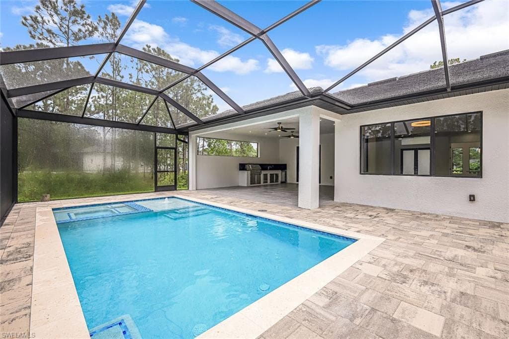 2840 Golden Gate Blvd W, Naples, FL 34120-36